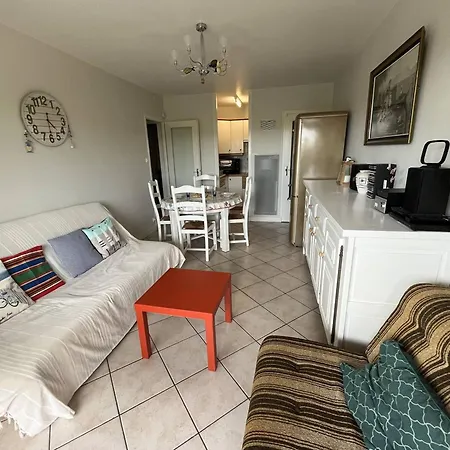 Apartmán T2 Entre Et Commerces, Loggia, Parking Prive, Proche Pistes Cyclables - Fr-1-324a-60 *
